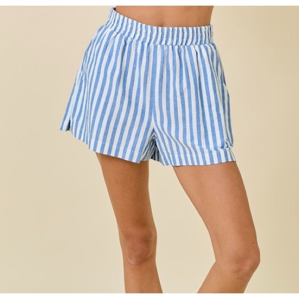 Shorts - Picture 3 of 7